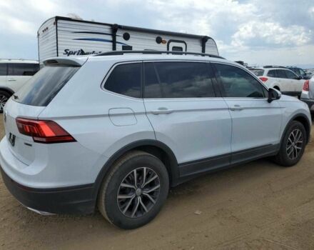 Белый Фольксваген Тигуан, объемом двигателя 0 л и пробегом 63 тыс. км за 3800 $, фото 2 на Automoto.ua