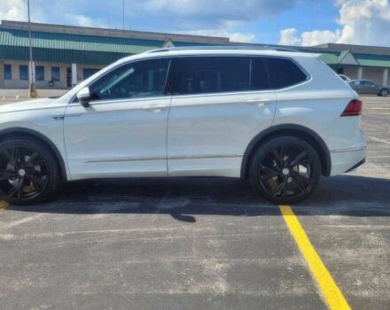 Білий Фольксваген Тігуан, об'ємом двигуна 2 л та пробігом 43 тис. км за 13000 $, фото 2 на Automoto.ua