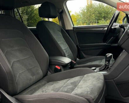 Білий Фольксваген Тігуан, об'ємом двигуна 1.97 л та пробігом 191 тис. км за 27500 $, фото 18 на Automoto.ua