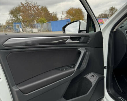 Белый Фольксваген Тигуан, объемом двигателя 1.98 л и пробегом 54 тыс. км за 31500 $, фото 51 на Automoto.ua