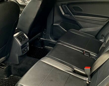 Білий Фольксваген Тігуан, об'ємом двигуна 2 л та пробігом 132 тис. км за 20000 $, фото 7 на Automoto.ua