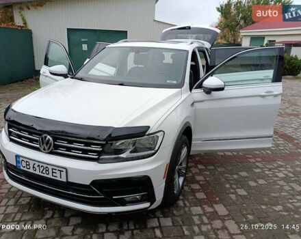 Белый Фольксваген Тигуан, объемом двигателя 1.98 л и пробегом 120 тыс. км за 25000 $, фото 10 на Automoto.ua