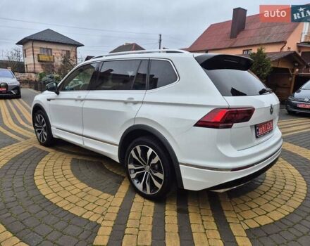 Білий Фольксваген Тігуан, об'ємом двигуна 2 л та пробігом 245 тис. км за 28900 $, фото 29 на Automoto.ua