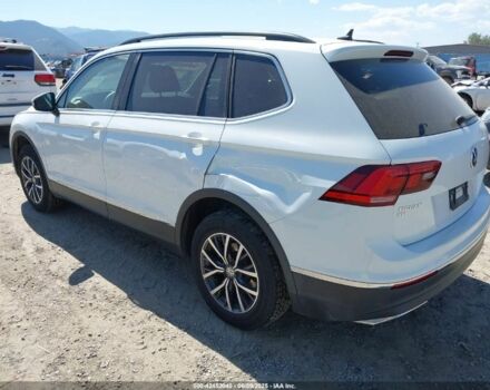 Білий Фольксваген Тігуан, об'ємом двигуна 2 л та пробігом 98 тис. км за 13200 $, фото 5 на Automoto.ua