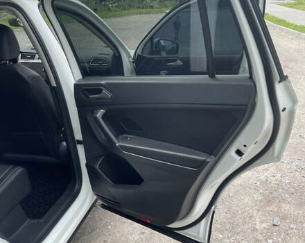 Білий Фольксваген Тігуан, об'ємом двигуна 1.98 л та пробігом 100 тис. км за 20500 $, фото 30 на Automoto.ua