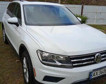 Белый Фольксваген Тигуан, объемом двигателя 1.98 л и пробегом 120 тыс. км за 18600 $, фото 3 на Automoto.ua