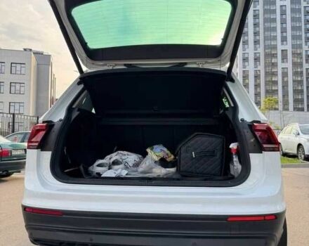 Белый Фольксваген Тигуан, объемом двигателя 2 л и пробегом 99 тыс. км за 17500 $, фото 12 на Automoto.ua