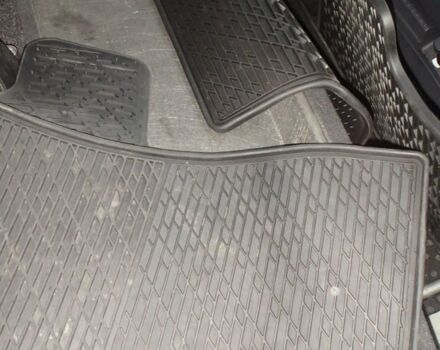 Білий Фольксваген Тігуан, об'ємом двигуна 2 л та пробігом 132 тис. км за 10950 $, фото 12 на Automoto.ua