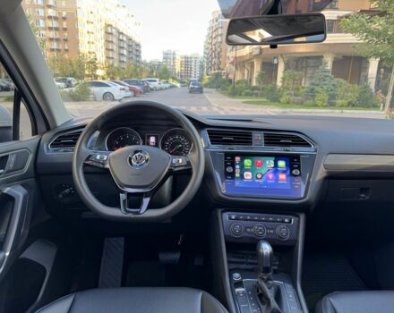 Білий Фольксваген Тігуан, об'ємом двигуна 2 л та пробігом 103 тис. км за 21000 $, фото 20 на Automoto.ua