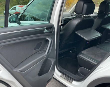 Белый Фольксваген Тигуан, объемом двигателя 1.98 л и пробегом 92 тыс. км за 31900 $, фото 12 на Automoto.ua