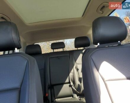 Білий Фольксваген Тігуан, об'ємом двигуна 1.98 л та пробігом 70 тис. км за 3000 $, фото 9 на Automoto.ua