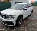 Белый Фольксваген Тигуан, объемом двигателя 1.98 л и пробегом 120 тыс. км за 25000 $, фото 1 на Automoto.ua