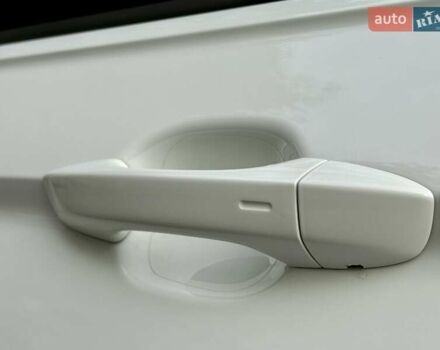 Белый Фольксваген Тигуан, объемом двигателя 1.98 л и пробегом 58 тыс. км за 25000 $, фото 8 на Automoto.ua