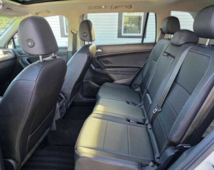 Белый Фольксваген Тигуан, объемом двигателя 2 л и пробегом 49 тыс. км за 14300 $, фото 10 на Automoto.ua