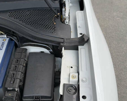 Белый Фольксваген Тигуан, объемом двигателя 1.98 л и пробегом 87 тыс. км за 28900 $, фото 30 на Automoto.ua