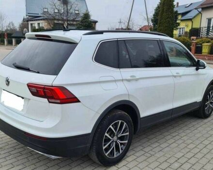 Белый Фольксваген Тигуан, объемом двигателя 2 л и пробегом 83 тыс. км за 10900 $, фото 5 на Automoto.ua