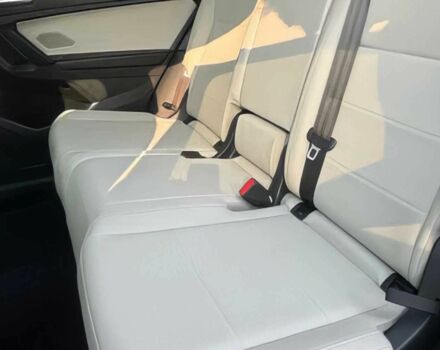 Белый Фольксваген Тигуан, объемом двигателя 2 л и пробегом 48 тыс. км за 5600 $, фото 12 на Automoto.ua