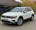 Белый Фольксваген Тигуан, объемом двигателя 1.98 л и пробегом 204 тыс. км за 23000 $, фото 4 на Automoto.ua