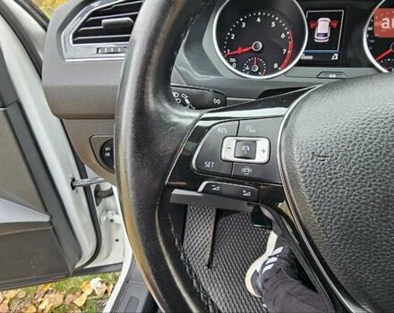 Білий Фольксваген Тігуан, об'ємом двигуна 1.98 л та пробігом 89 тис. км за 21500 $, фото 14 на Automoto.ua