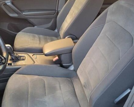 Белый Фольксваген Тигуан, объемом двигателя 2 л и пробегом 180 тыс. км за 24500 $, фото 13 на Automoto.ua