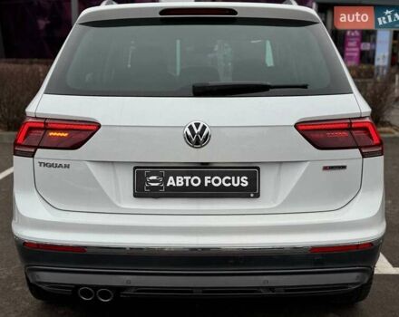 Белый Фольксваген Тигуан, объемом двигателя 1.97 л и пробегом 93 тыс. км за 31990 $, фото 5 на Automoto.ua