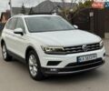 Белый Фольксваген Тигуан, объемом двигателя 1.98 л и пробегом 204 тыс. км за 23000 $, фото 19 на Automoto.ua