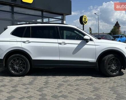 Белый Фольксваген Тигуан, объемом двигателя 1.98 л и пробегом 123 тыс. км за 21800 $, фото 7 на Automoto.ua