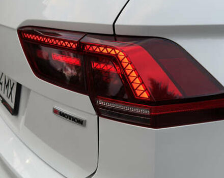 Белый Фольксваген Тигуан, объемом двигателя 1.98 л и пробегом 87 тыс. км за 28900 $, фото 10 на Automoto.ua