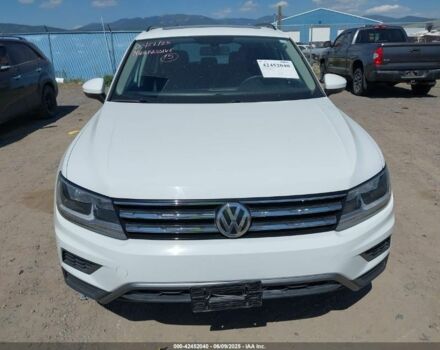 Білий Фольксваген Тігуан, об'ємом двигуна 2 л та пробігом 98 тис. км за 13200 $, фото 3 на Automoto.ua