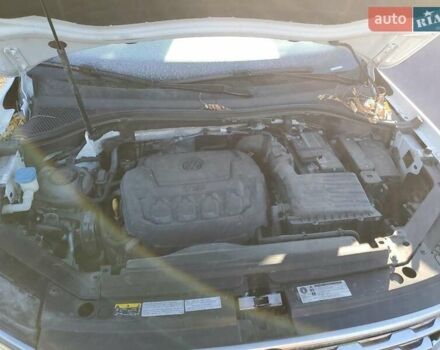 Білий Фольксваген Тігуан, об'ємом двигуна 1.98 л та пробігом 133 тис. км за 5500 $, фото 11 на Automoto.ua