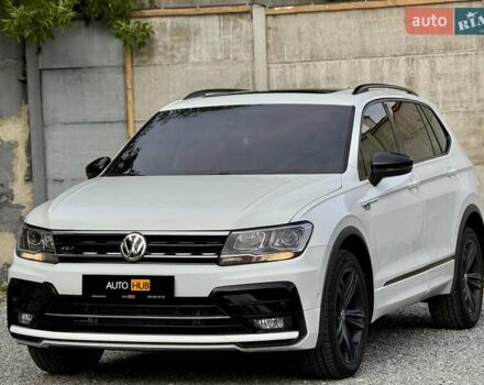 Белый Фольксваген Тигуан, объемом двигателя 1.98 л и пробегом 58 тыс. км за 25000 $, фото 1 на Automoto.ua