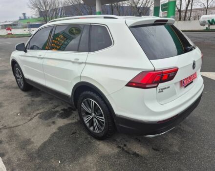 Белый Фольксваген Тигуан, объемом двигателя 2 л и пробегом 99 тыс. км за 17900 $, фото 6 на Automoto.ua