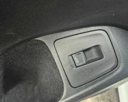 Белый Фольксваген Тигуан, объемом двигателя 2 л и пробегом 99 тыс. км за 17900 $, фото 15 на Automoto.ua