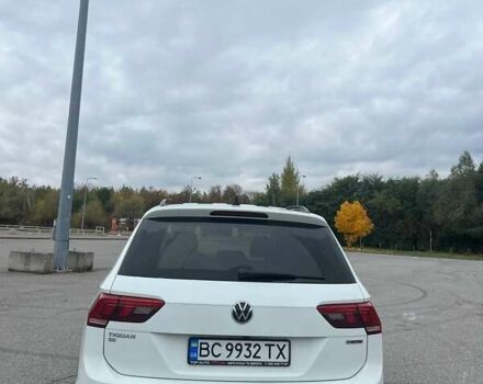Белый Фольксваген Тигуан, объемом двигателя 1.98 л и пробегом 133 тыс. км за 22500 $, фото 6 на Automoto.ua