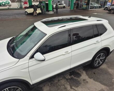 Белый Фольксваген Тигуан, объемом двигателя 2 л и пробегом 99 тыс. км за 17900 $, фото 8 на Automoto.ua