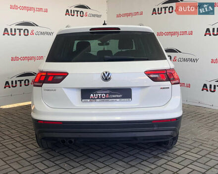 Білий Фольксваген Тігуан, об'ємом двигуна 1.98 л та пробігом 191 тис. км за 22950 $, фото 3 на Automoto.ua