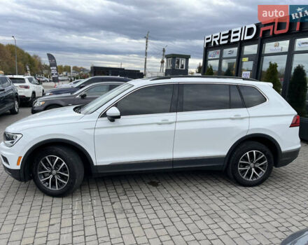 Білий Фольксваген Тігуан, об'ємом двигуна 2 л та пробігом 137 тис. км за 19350 $, фото 2 на Automoto.ua