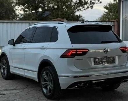 Белый Фольксваген Тигуан, объемом двигателя 2 л и пробегом 90 тыс. км за 18000 $, фото 9 на Automoto.ua