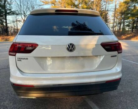 Белый Фольксваген Тигуан, объемом двигателя 2 л и пробегом 38 тыс. км за 14000 $, фото 5 на Automoto.ua