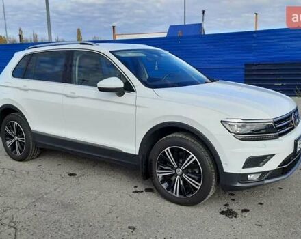 Белый Фольксваген Тигуан, объемом двигателя 1.98 л и пробегом 185 тыс. км за 27500 $, фото 4 на Automoto.ua