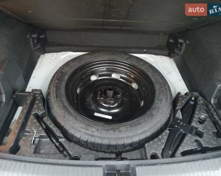 Белый Фольксваген Тигуан, объемом двигателя 1.97 л и пробегом 270 тыс. км за 14899 $, фото 14 на Automoto.ua