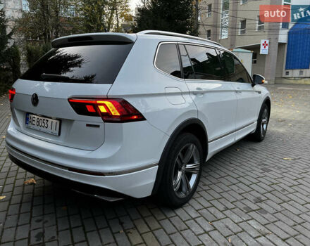 Белый Фольксваген Тигуан, объемом двигателя 1.98 л и пробегом 55 тыс. км за 27999 $, фото 29 на Automoto.ua