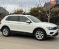Белый Фольксваген Тигуан, объемом двигателя 2 л и пробегом 204 тыс. км за 23000 $, фото 21 на Automoto.ua