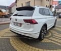 Білий Фольксваген Тігуан, об'ємом двигуна 2 л та пробігом 245 тис. км за 28900 $, фото 2 на Automoto.ua