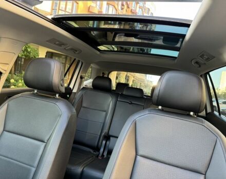 Білий Фольксваген Тігуан, об'ємом двигуна 2 л та пробігом 103 тис. км за 21000 $, фото 7 на Automoto.ua