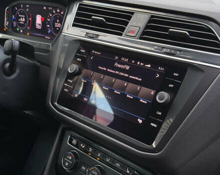 Белый Фольксваген Тигуан, объемом двигателя 1.98 л и пробегом 87 тыс. км за 28900 $, фото 13 на Automoto.ua