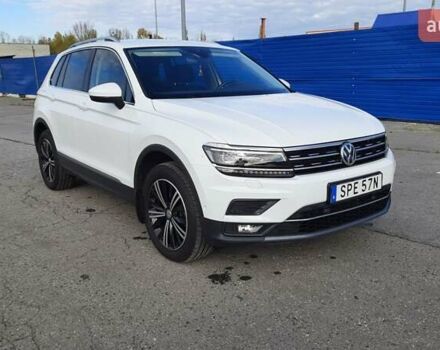 Белый Фольксваген Тигуан, объемом двигателя 1.98 л и пробегом 185 тыс. км за 27500 $, фото 3 на Automoto.ua