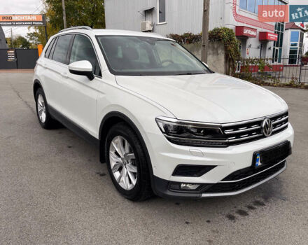 Белый Фольксваген Тигуан, объемом двигателя 1.98 л и пробегом 92 тыс. км за 31900 $, фото 4 на Automoto.ua