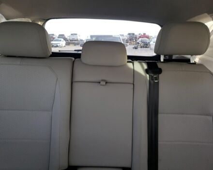 Білий Фольксваген Тігуан, об'ємом двигуна 2 л та пробігом 132 тис. км за 10950 $, фото 10 на Automoto.ua