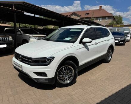 Білий Фольксваген Тігуан, об'ємом двигуна 2 л та пробігом 105 тис. км за 19500 $, фото 4 на Automoto.ua